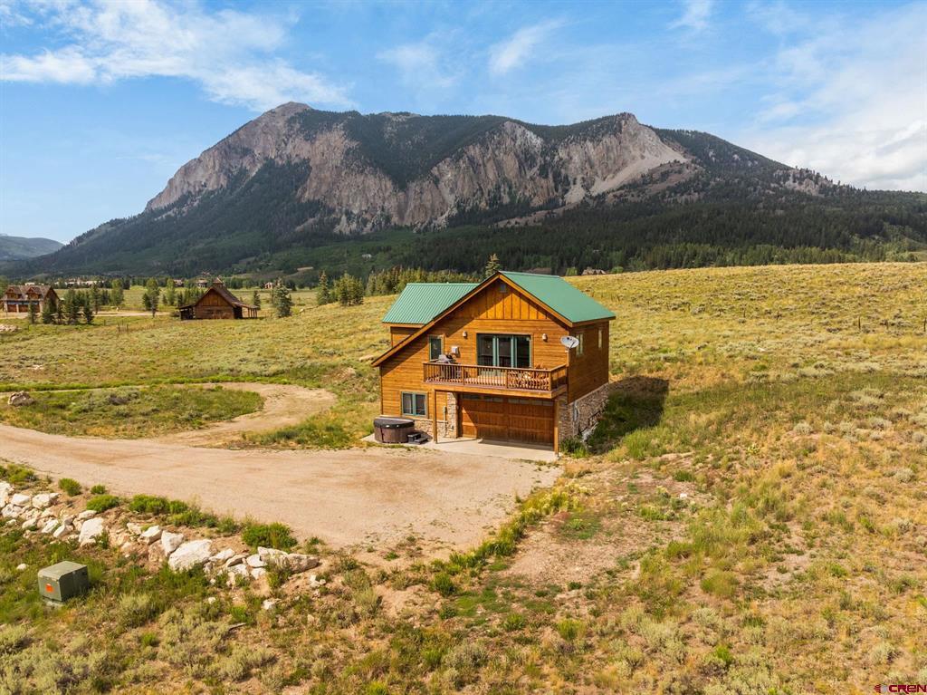 360 Wapiti Lane