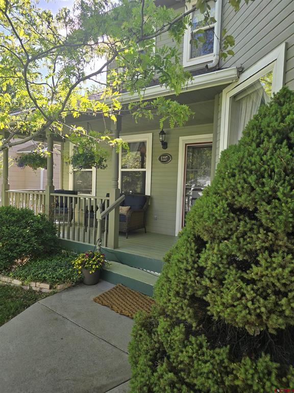1227 S 2nd Street
