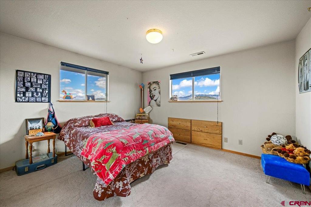 Montrose, Colorado, 81403, United States, 4 Bedrooms Bedrooms, ,4 BathroomsBathrooms,Residential,Active,2044564