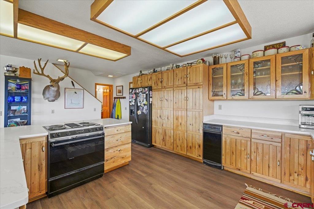 Montrose, Colorado, 81403, United States, 4 Bedrooms Bedrooms, ,4 BathroomsBathrooms,Residential,Active,2044564