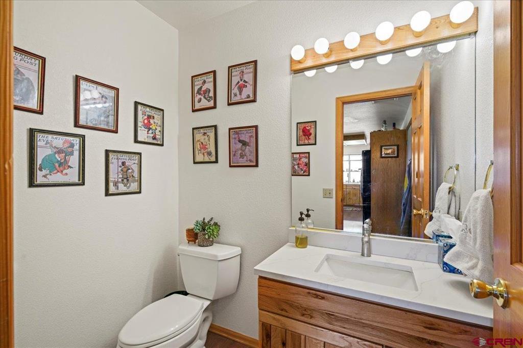 Montrose, Colorado, 81403, United States, 4 Bedrooms Bedrooms, ,4 BathroomsBathrooms,Residential,Active,2044564