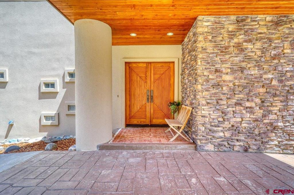 994 Cool Pines Drive