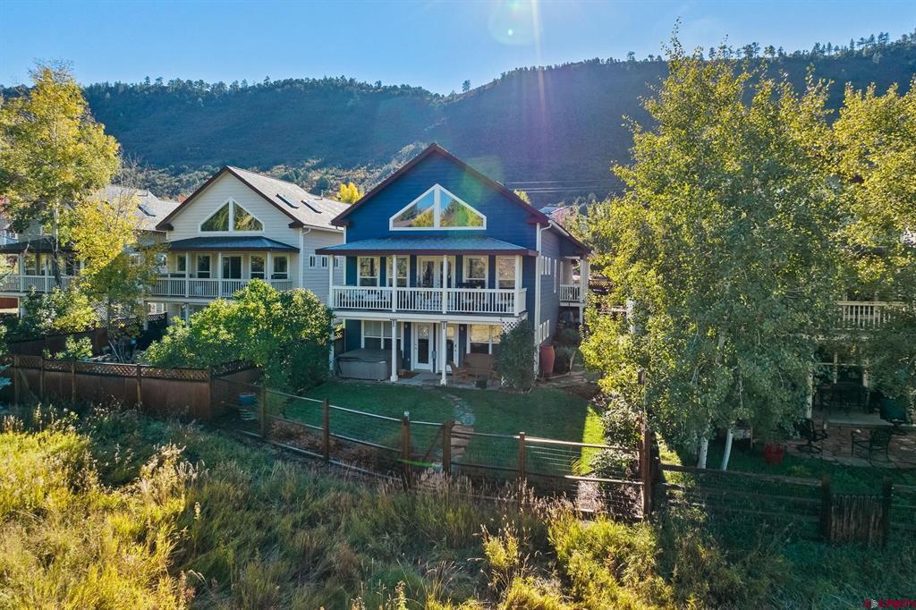 217 Jenkins Ranch Road E