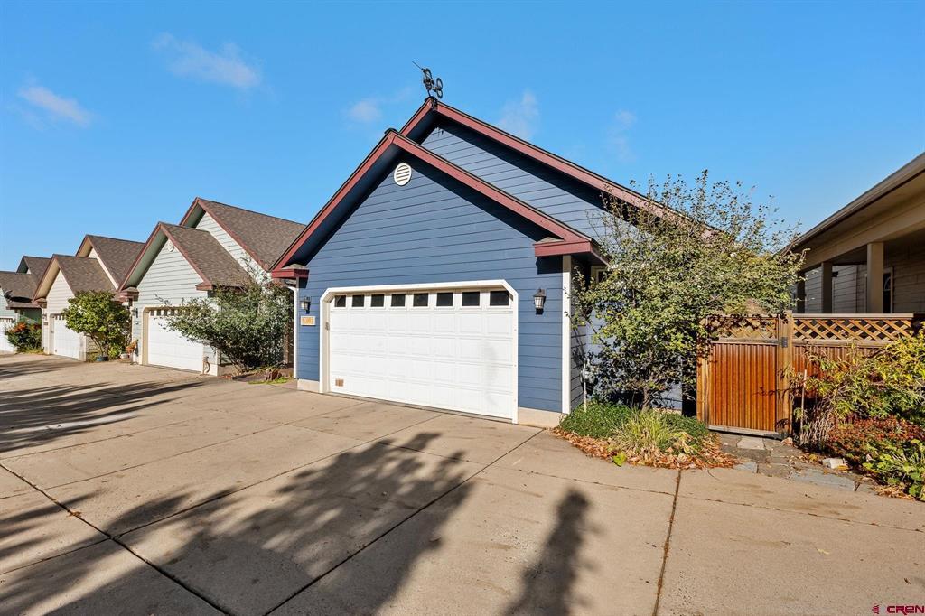 217 Jenkins Ranch Road E