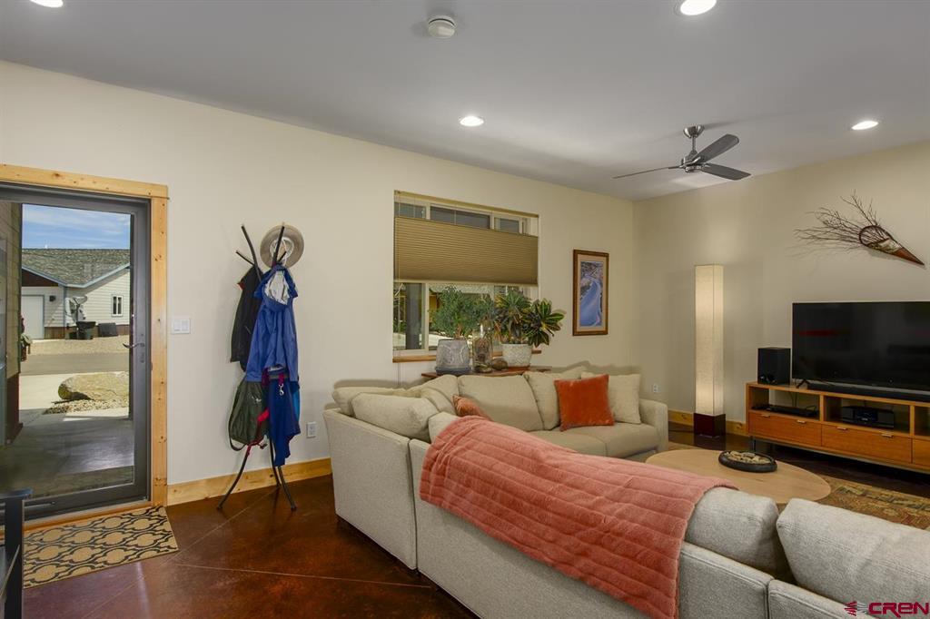 Gunnison, Colorado 81230, United States, 3 Bedrooms Bedrooms, ,2 BathroomsBathrooms,Residential,Active,137626