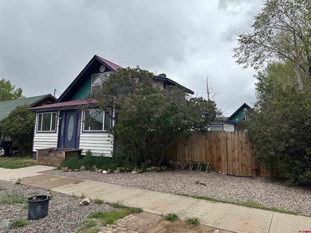 107 N Teller Street