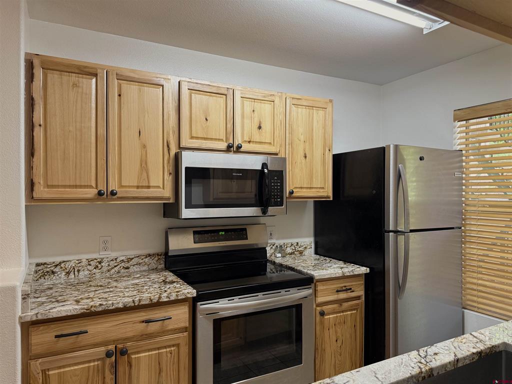 1100 Goeglein Gulch Road 125