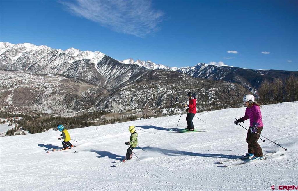 24 Sheol Street 508-R32