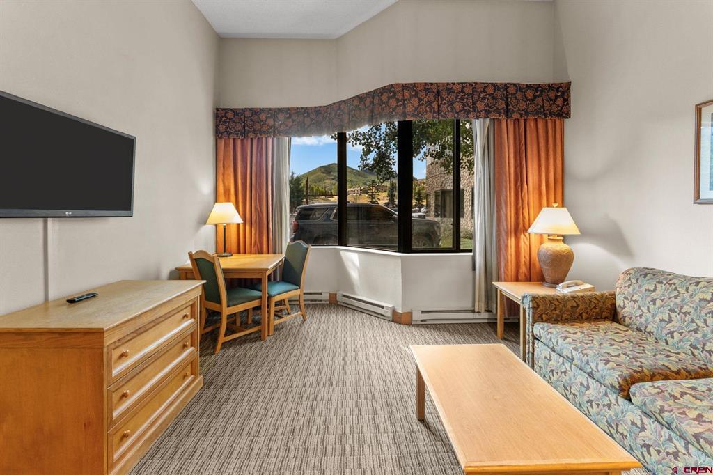 6 Emmons Road 154