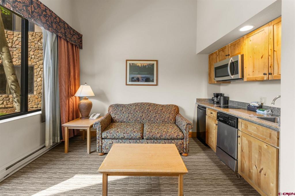 6 Emmons Road 154