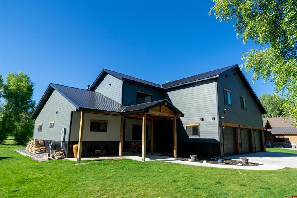 382 Tomichi Trail