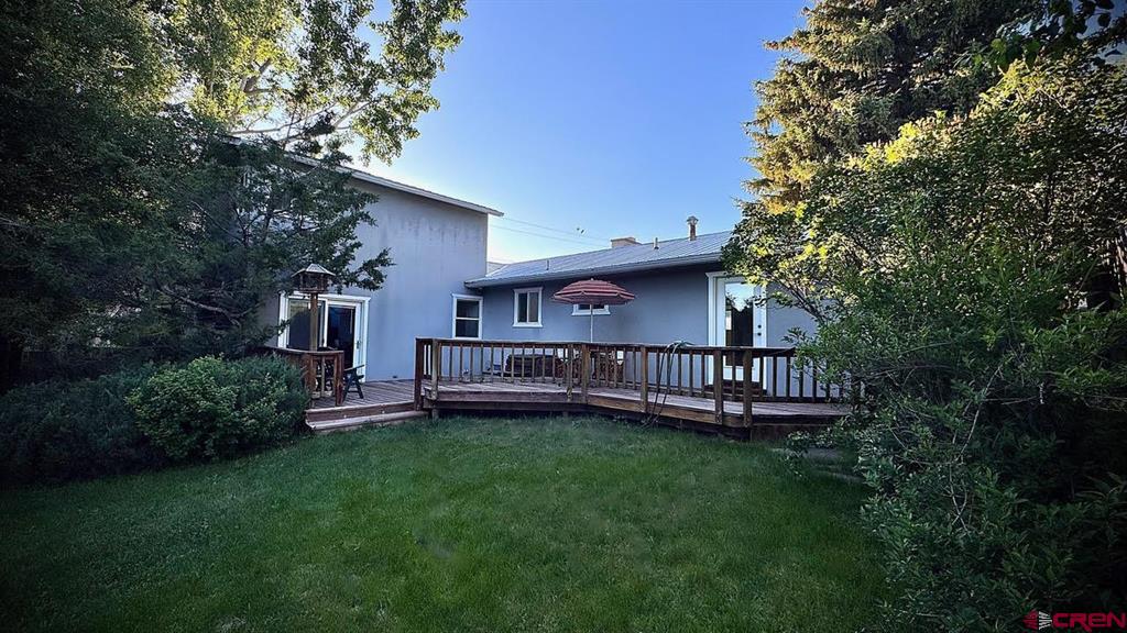 611 Sunnyside Drive