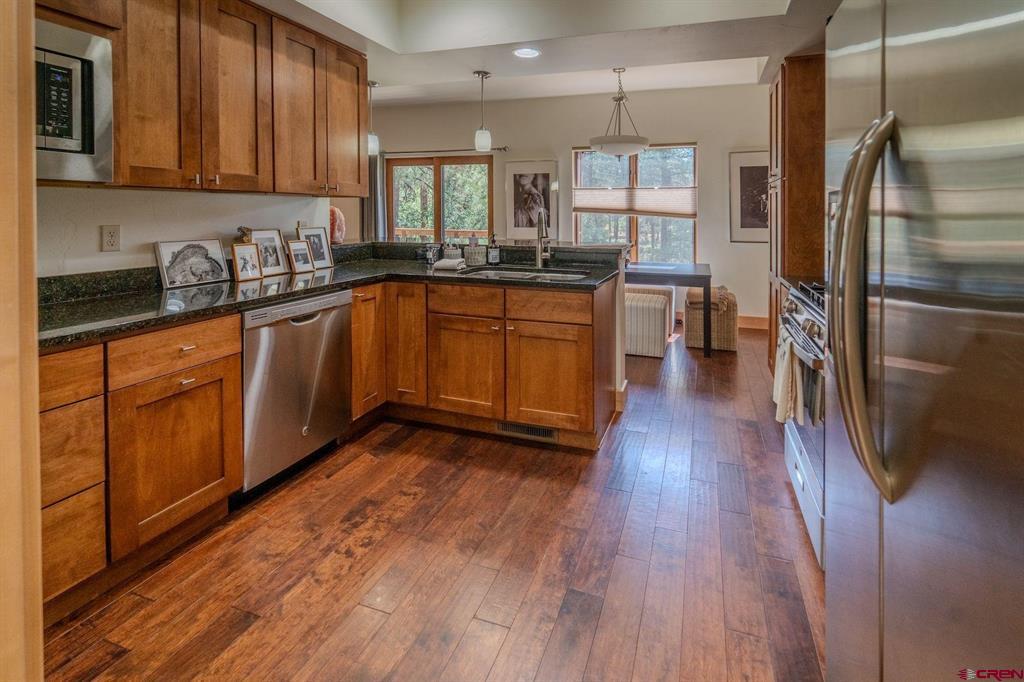 8 Mountain Stream Court