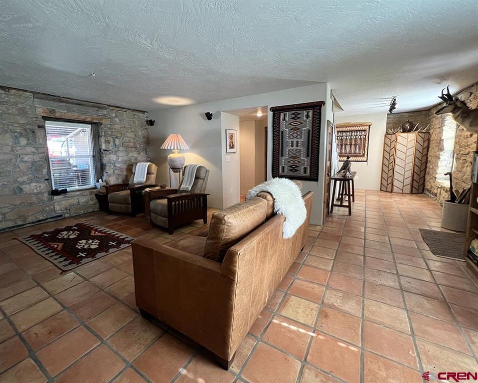 18173 Road 22