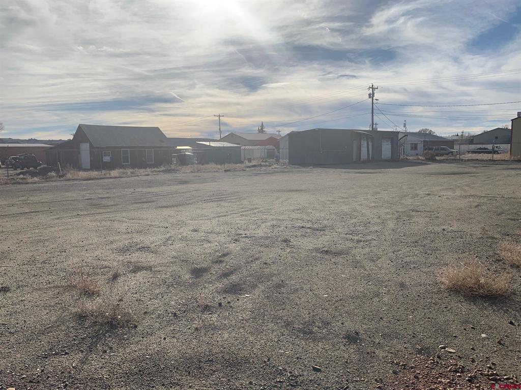 921 Rio Grande Avenue