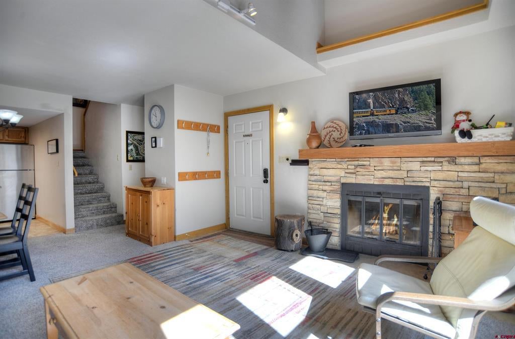 6 Ferringway Circle 26