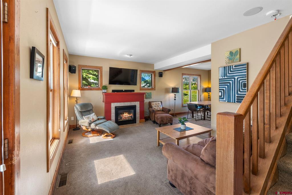 208 Horseshoe Drive