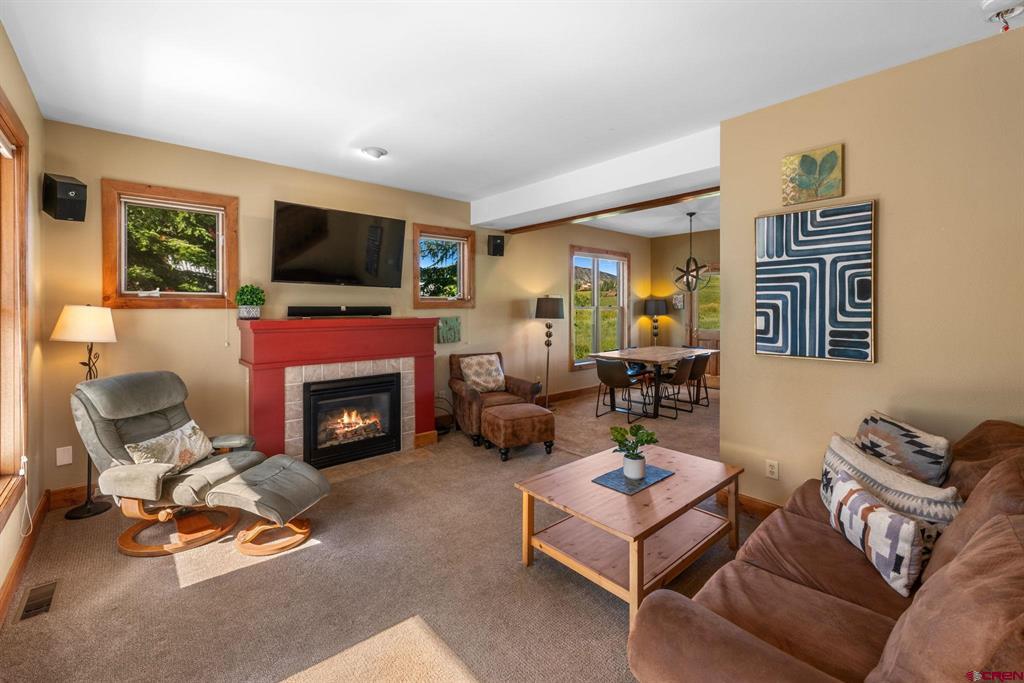 208 Horseshoe Drive