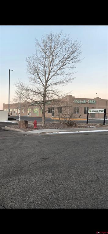 3420 Mariposa Street