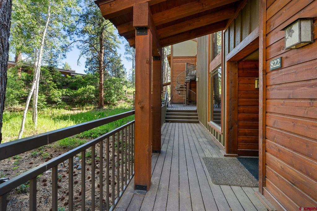 73 S Tamarron Drive 822