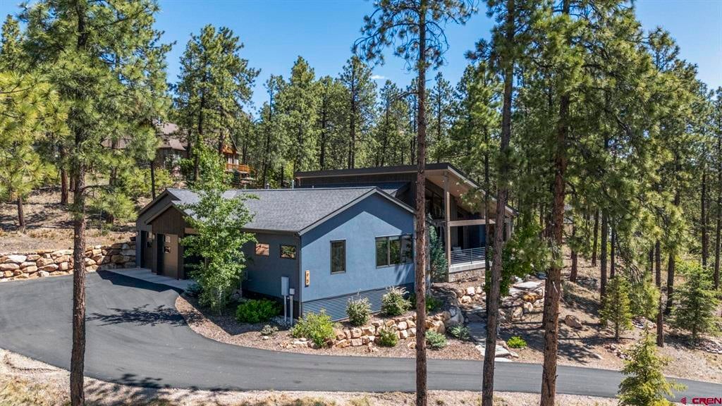 95 Boulder View Drive