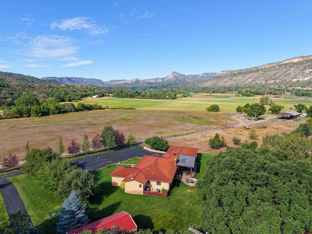 1051 County Road 250