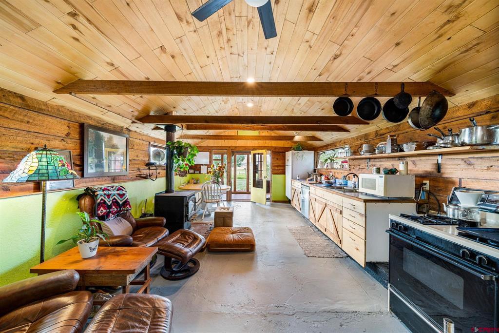 1204 County Road 332