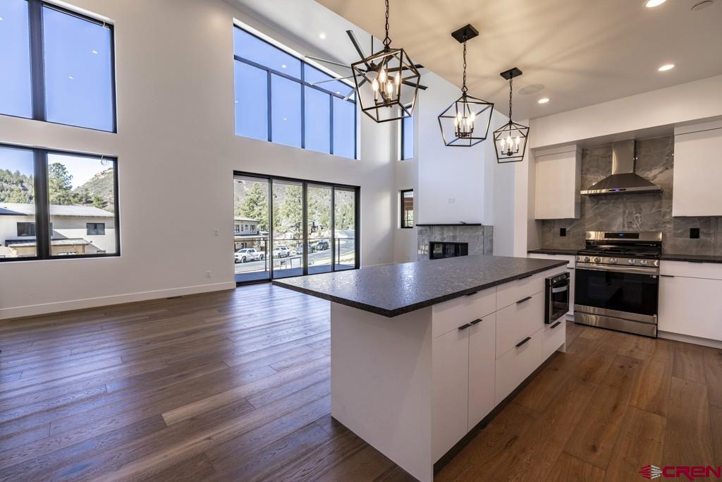 1118 Twin Buttes Avenue