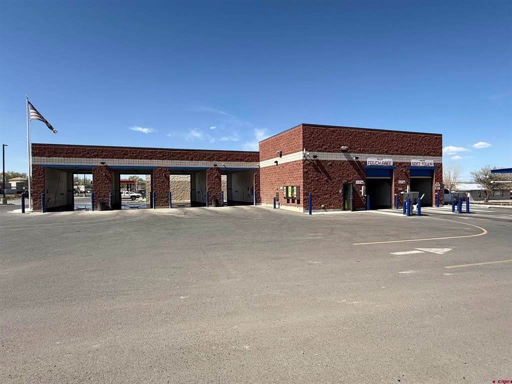 275 Highway 92