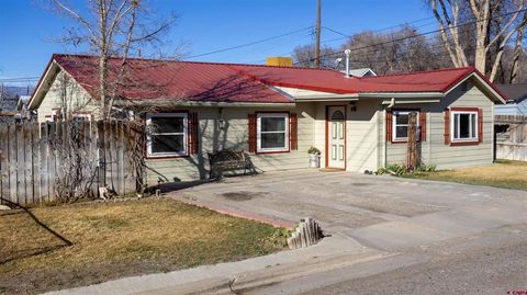 Photo of 1062 Howard Street, Delta, CO 81416 (MLS # 832340)
