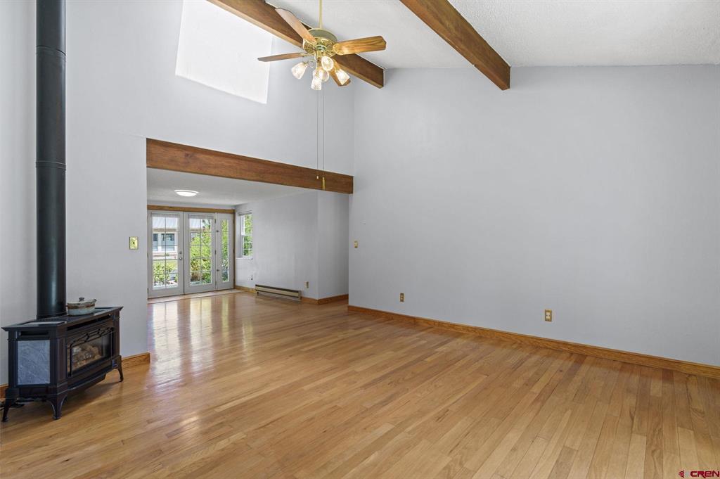 6 Willow Court