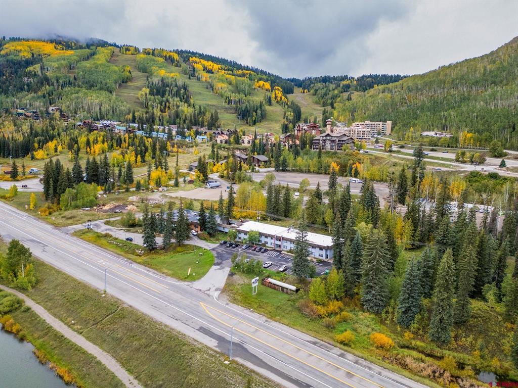 49617 N US HWY 550 206