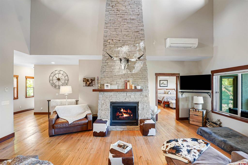 71 Deep Creek Ct