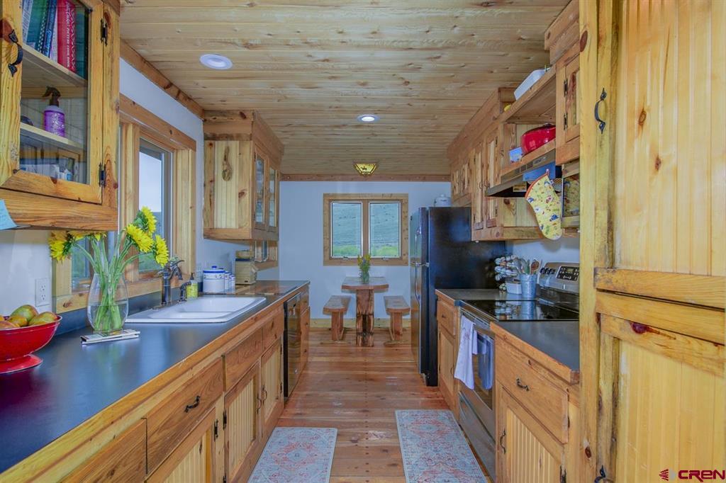 Gunnison, Colorado 81230, United States, 4 Bedrooms Bedrooms, ,3 BathroomsBathrooms,Residential,Active,147345