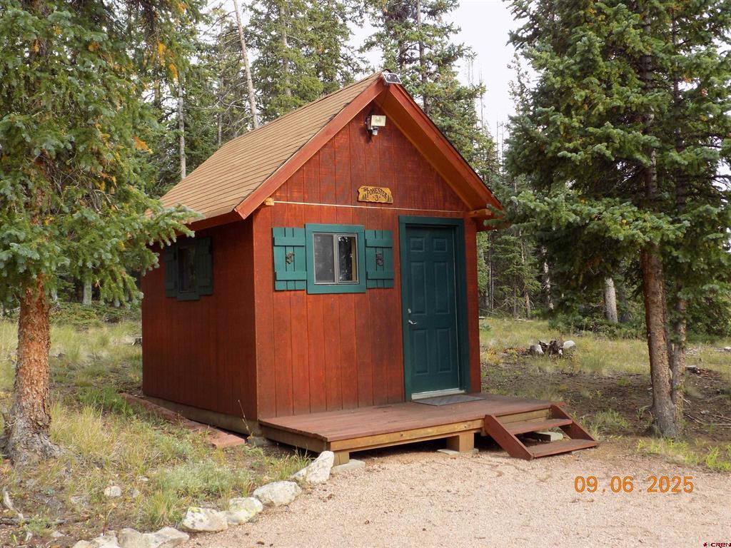 380 Forest Trail