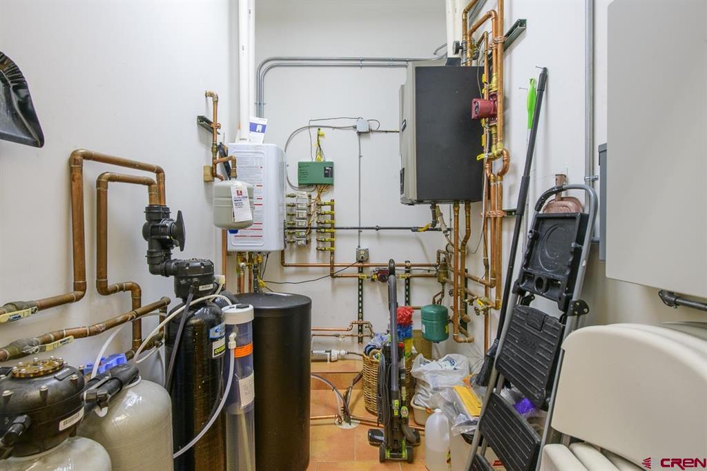 Gunnison, Colorado 81230, United States, 3 Bedrooms Bedrooms, ,2 BathroomsBathrooms,Residential,Active,124914