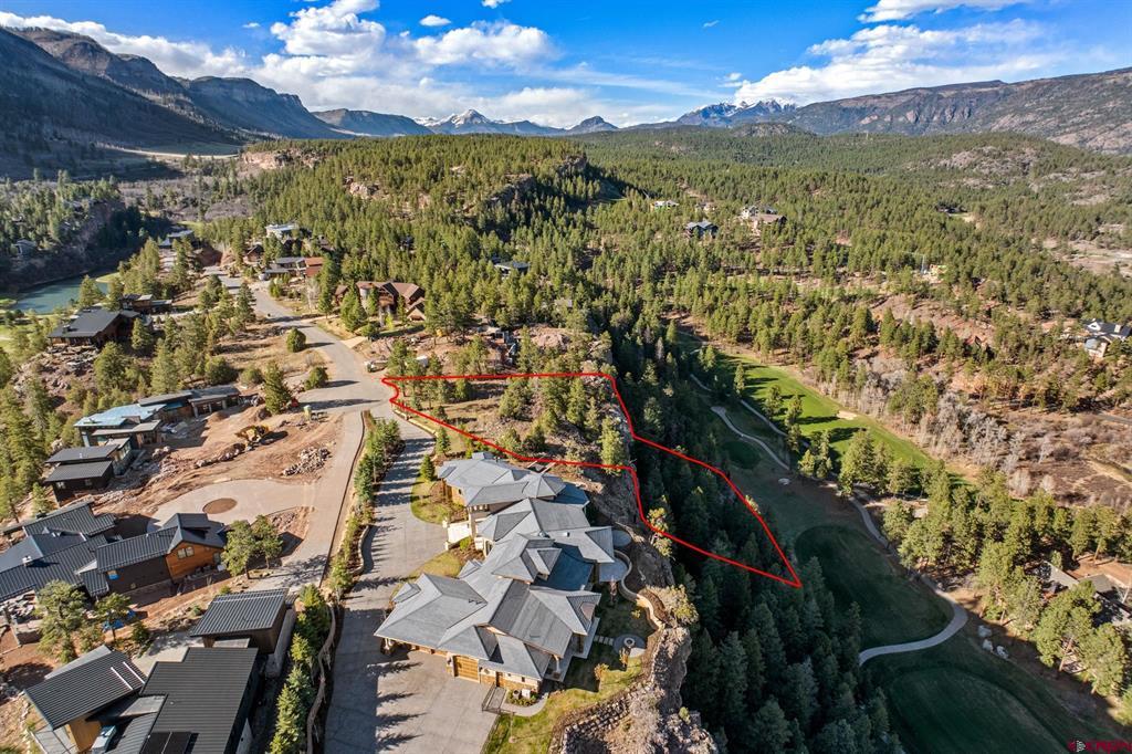 557 Glacier Cliff Drive