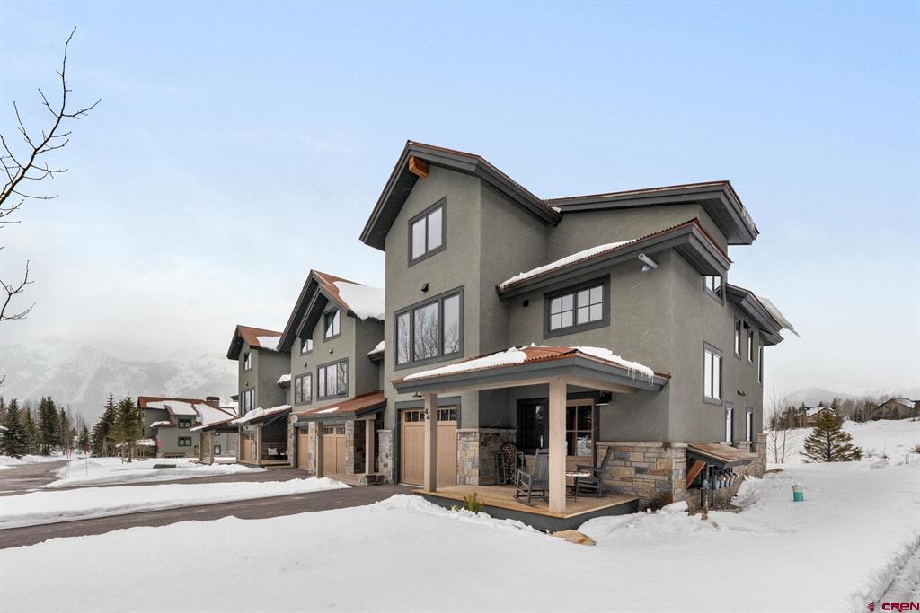 44 St. Andrews Circle