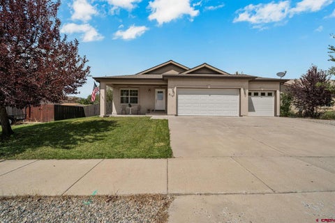 Photo of 615 Louisiana Drive, Bayfield, CO 81122 (MLS # 838434)