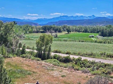 Photo of 3 Uncompahgre Road, Montrose, CO 81403 (MLS # 837603)