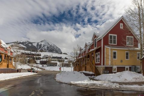 107 Pitchfork Drive Mt. Crested Butte CO 81225