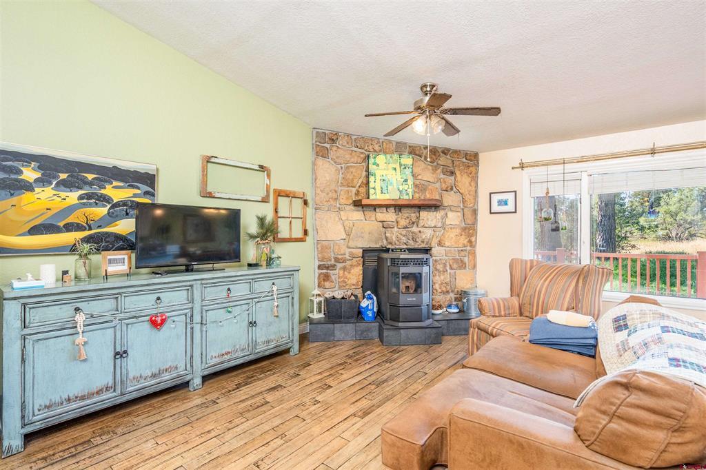 222 Pine Ridge Loop