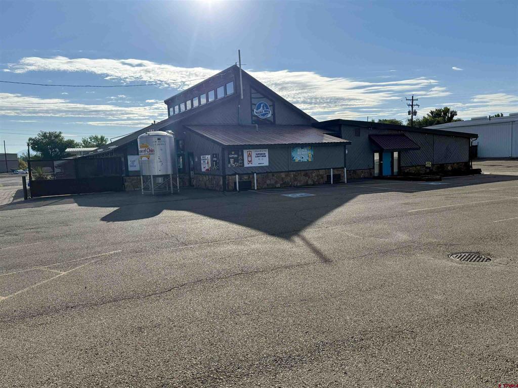820 Highway 92