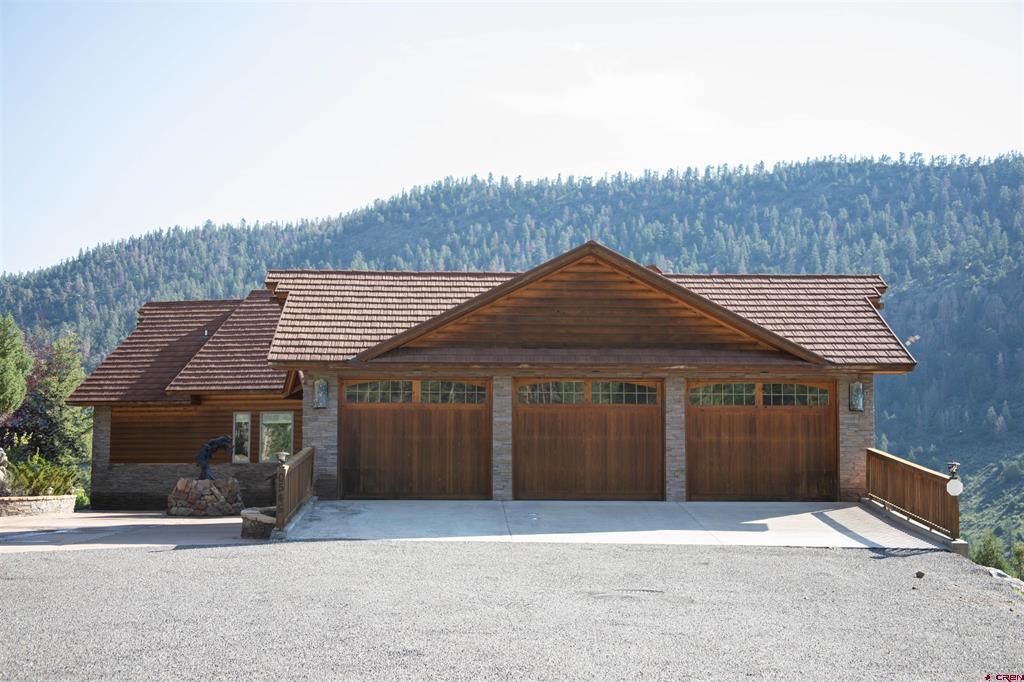 545 Timberline Trail