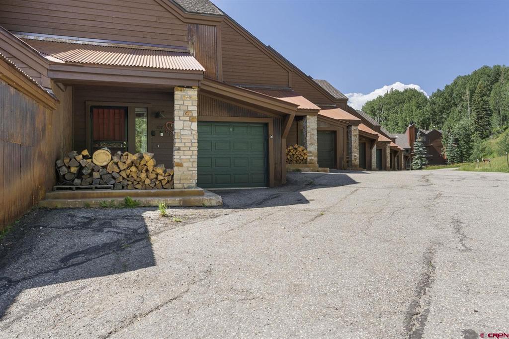 Durango, Colorado 81301, United States, 3 Bedrooms Bedrooms, ,3 BathroomsBathrooms,Residential,Active,167180