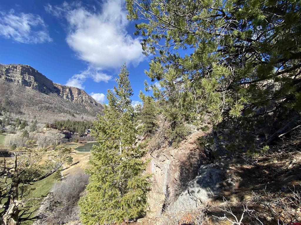 444 Glacier Cliff Drive