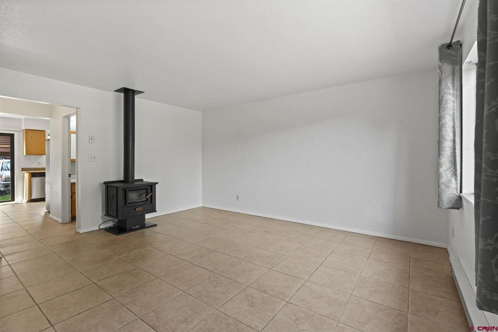 Durango, Colorado 81301, United States, 2 Bedrooms Bedrooms, ,2 BathroomsBathrooms,Residential,Active,205364