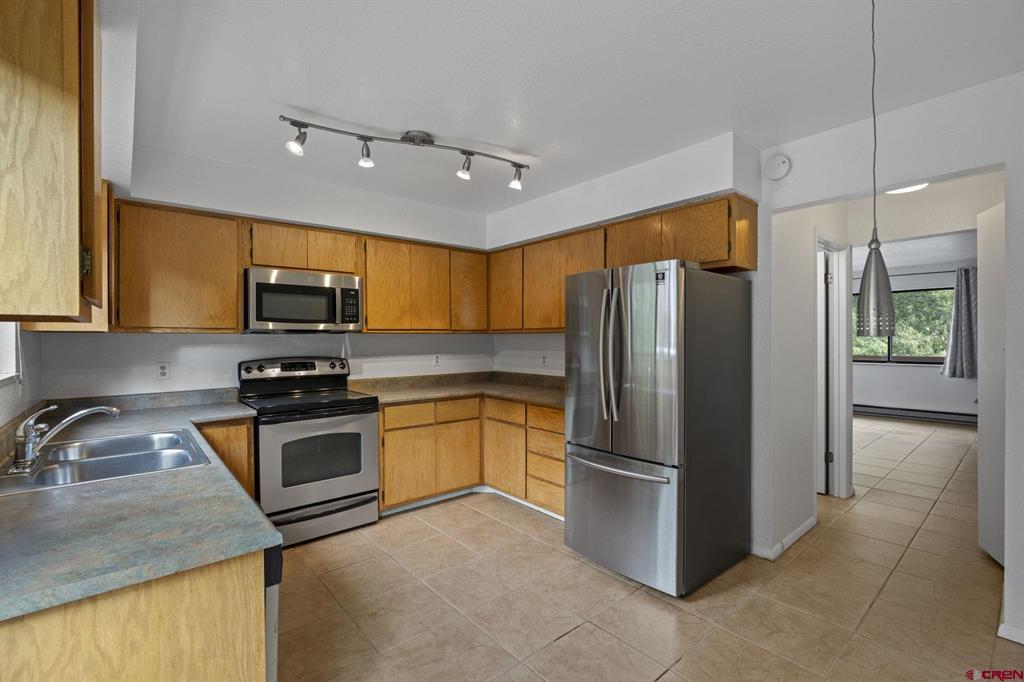 Durango, Colorado 81301, United States, 2 Bedrooms Bedrooms, ,2 BathroomsBathrooms,Residential,Active,205364