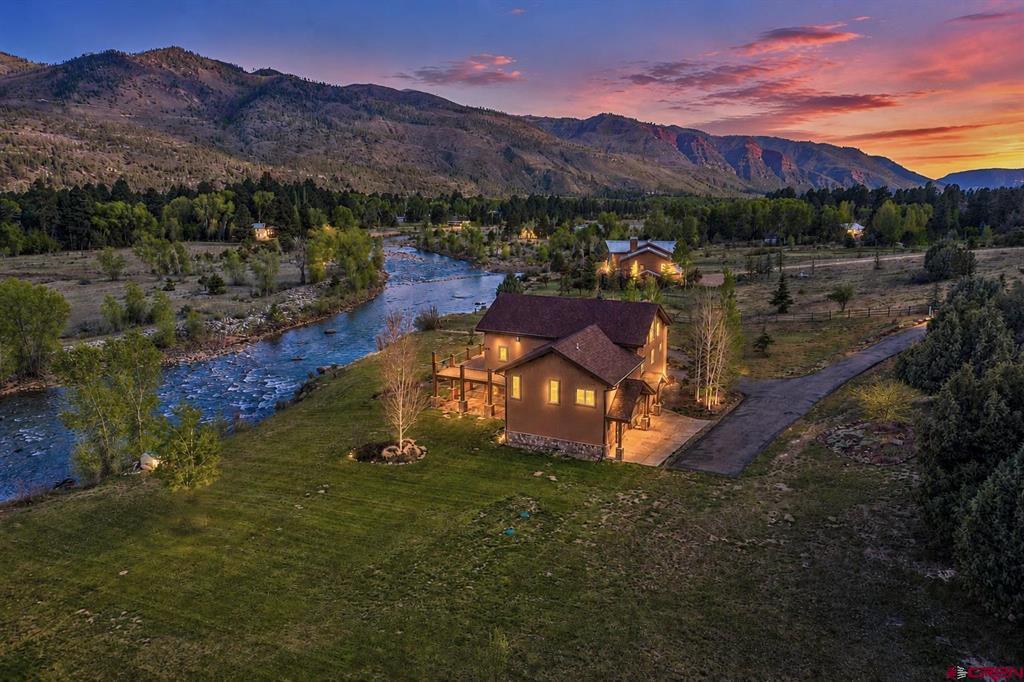 Durango, Colorado, 81301, United States, 3 Bedrooms Bedrooms, ,3 BathroomsBathrooms,Residential,Contingent,2052075