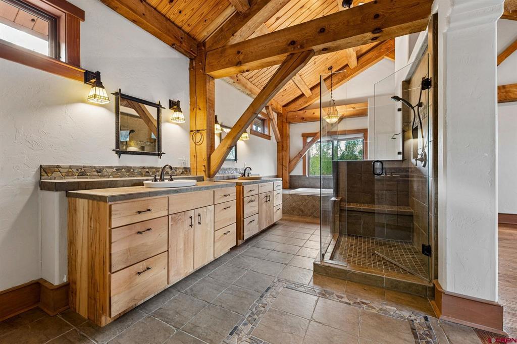 Durango, Colorado, 81301, United States, 3 Bedrooms Bedrooms, ,3 BathroomsBathrooms,Residential,Contingent,2052075